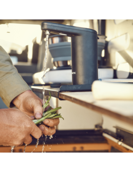 Portabel, elektrisk vattenkran