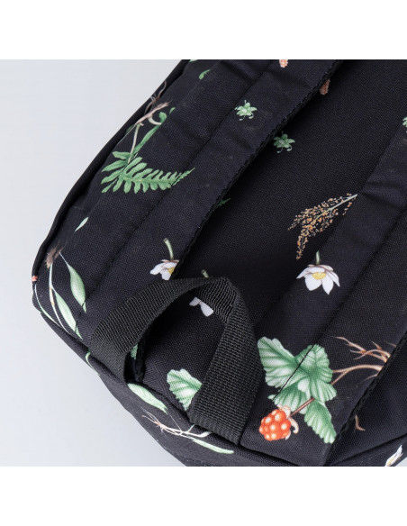 PLANTS BACKPACK