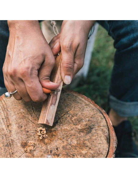 Swedish FireSteel scout 2in1