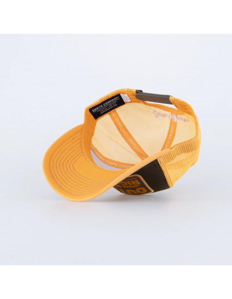 Right Side Hooked Trucker Keps